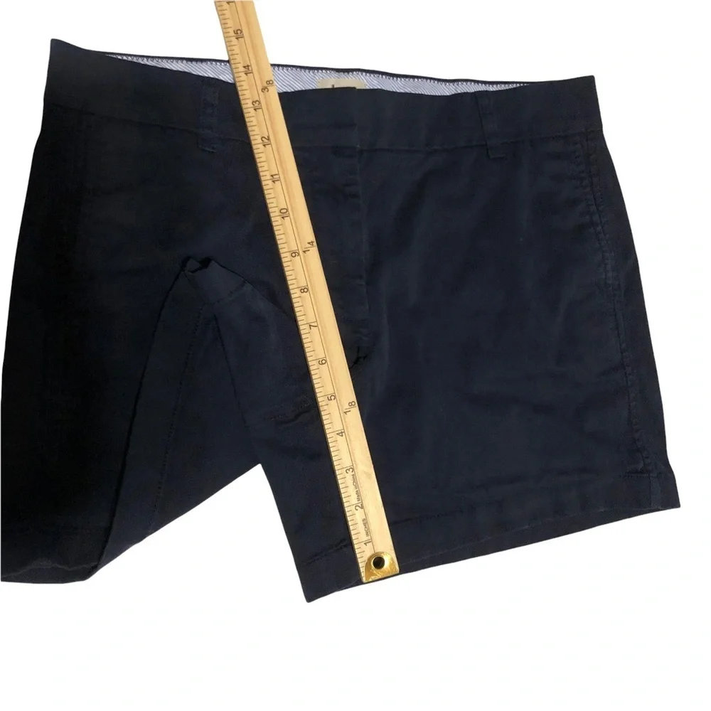 J.Crew Dark Blue Shorts Size 8 97%‎ Cotton 3% Elastane